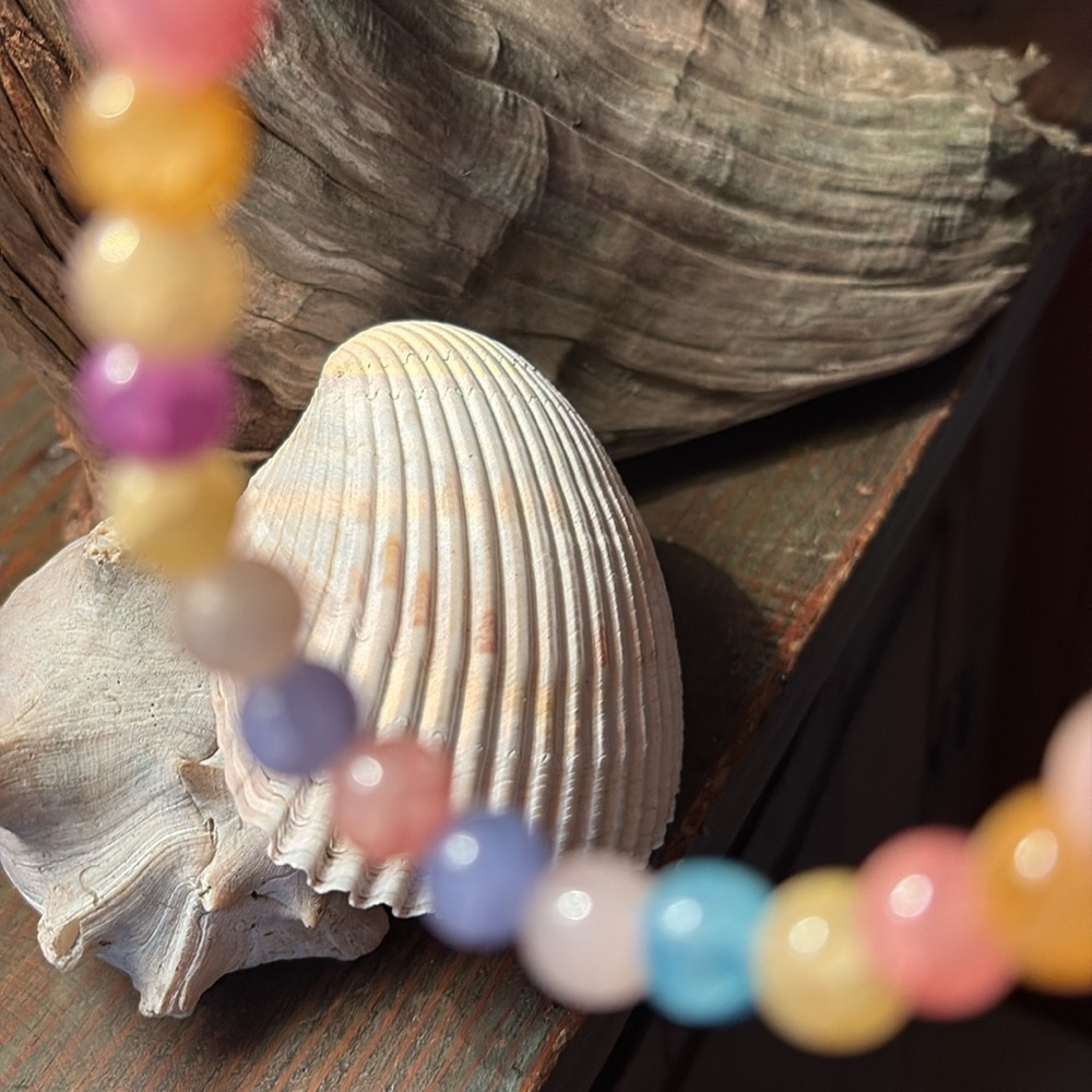 NWT Pastel Gemstone Beaded Necklace - Picture 4 of 6